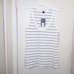 White And Black Striped Universal Thread Deep Vneck Tank Top NWT Ladies Size XXL